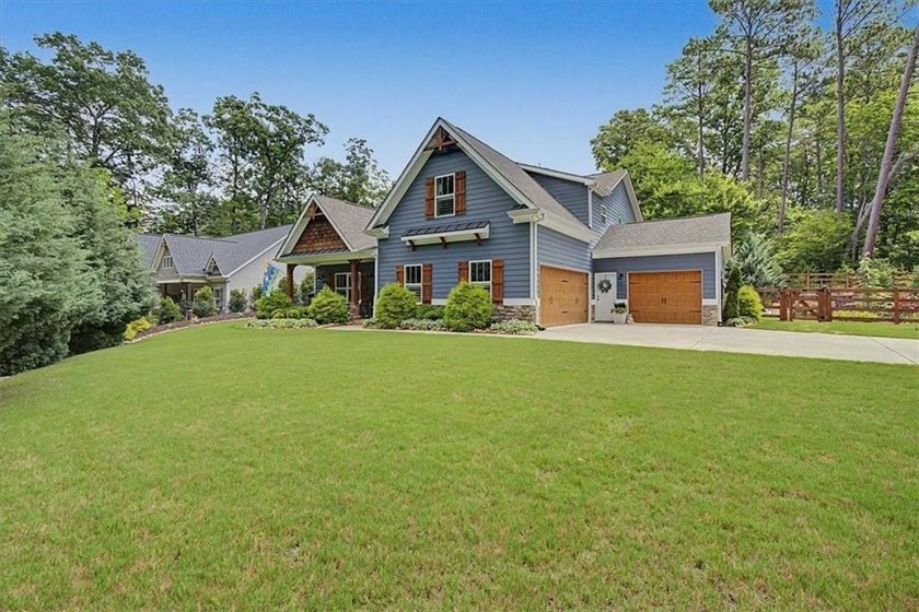 Step into the home-and lifestyle-you've been dreaming of. This - photo 3