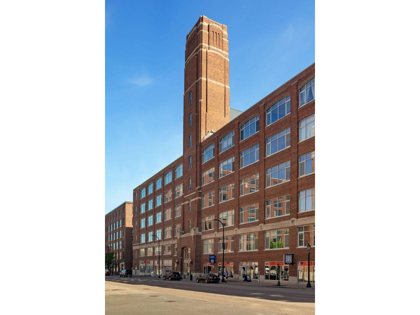 Buyers, don't miss this rare opportunity to own a historic Tower - photo 20