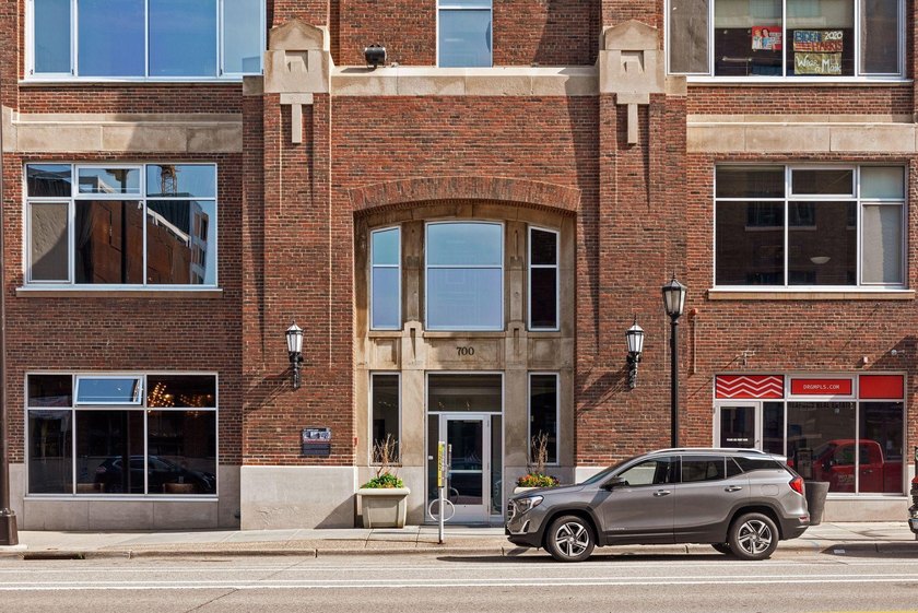 Buyers, don't miss this rare opportunity to own a historic Tower - photo 23
