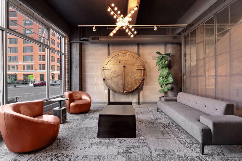 Buyers, don't miss this rare opportunity to own a historic Tower - photo 25