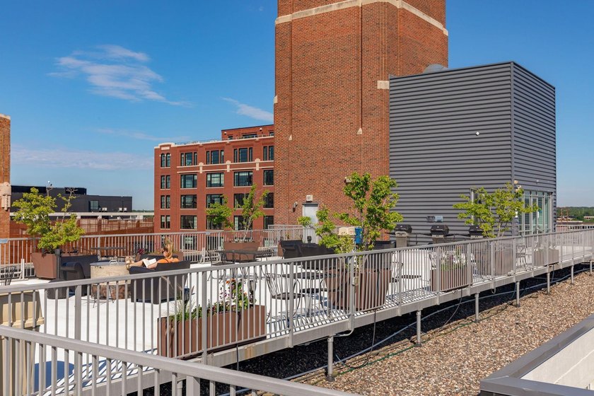 Buyers, don't miss this rare opportunity to own a historic Tower - photo 34
