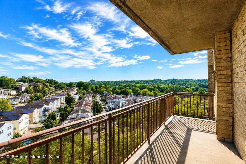 Located on the edge of the Grand Clove Lake Park sits this all - photo 10