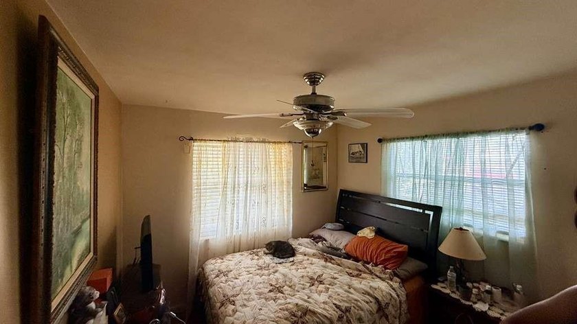 Excellent opportunity to own a well-located duplex in the heart - photo 12