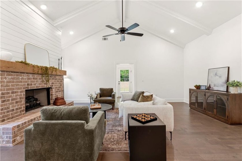 Don't miss your opportunity to use $15,000 your way incentive on - photo 10