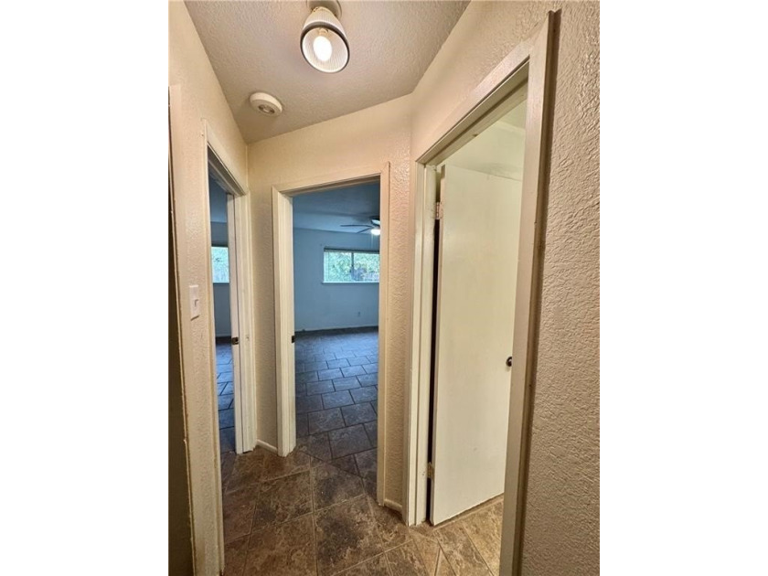 Income-Producing Corpus Christi Duplex | Active Leases in place| - photo 14