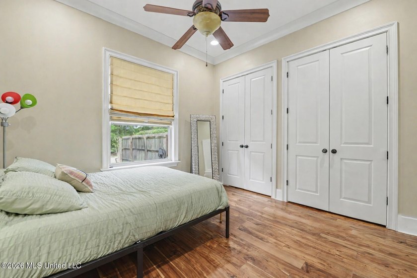 Welcome to this exquisite home in the coveted Graveline Pointe - photo 27