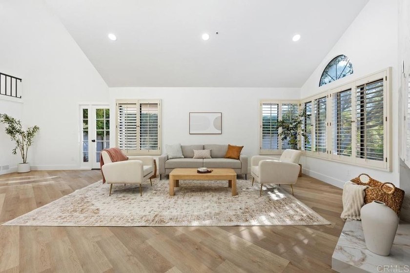Welcome to 2533 Vista Valley Drive, an extraordinary residence - photo 12