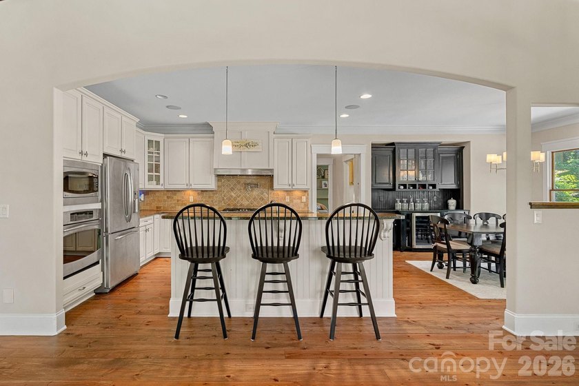 Welcome to 236 Tuskarora Trail, a show-stopping Mooresville - photo 13