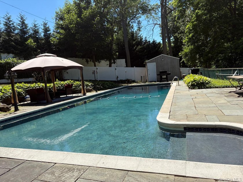 Welcome to this wonderful home, where comfort, elegance, and - photo 9