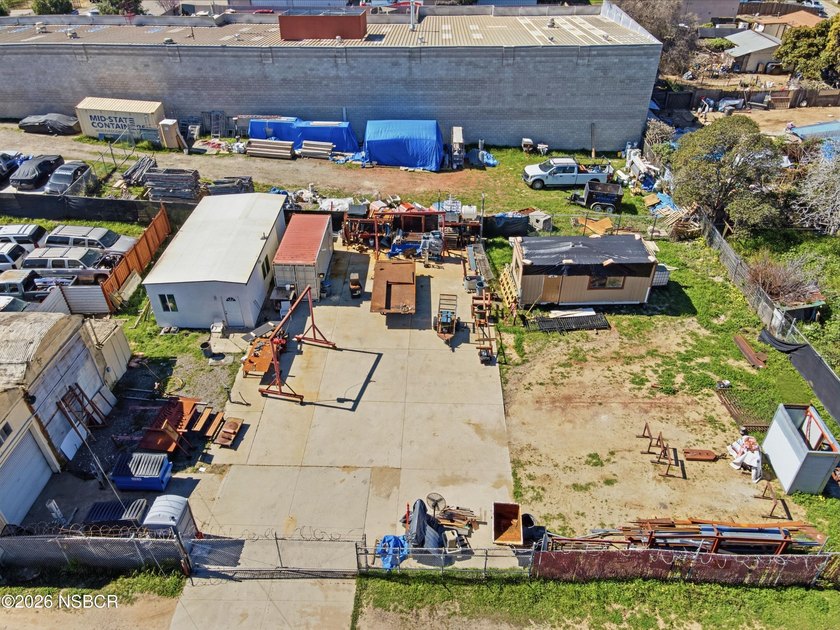Fantastic opportunity to own this income producing property - photo 45