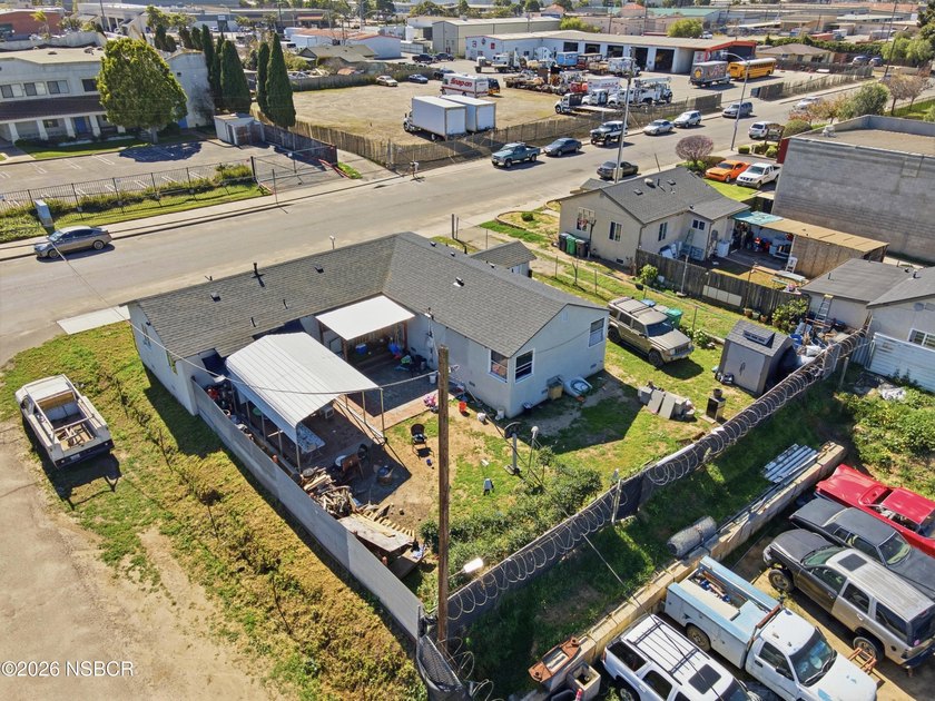 Fantastic opportunity to own this income producing property - photo 49