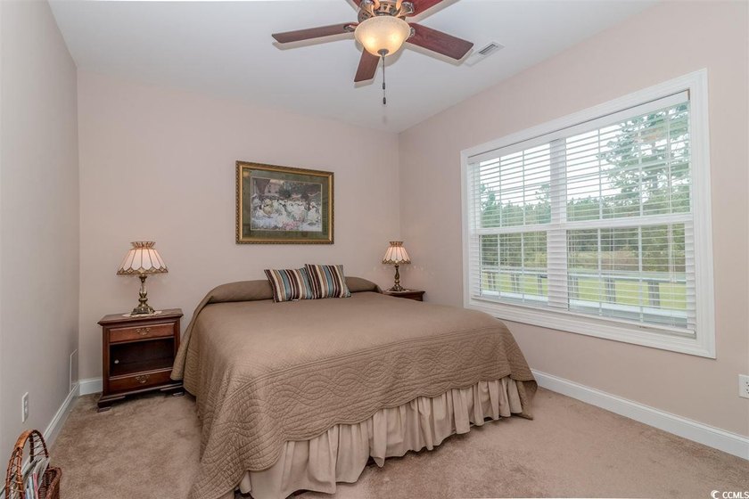 Incredible full brick, ranch custom built home on the golf - photo 10