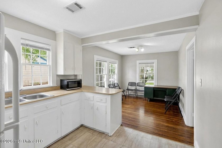 Commercial office opportunity in the heart of Hattiesburg - photo 28