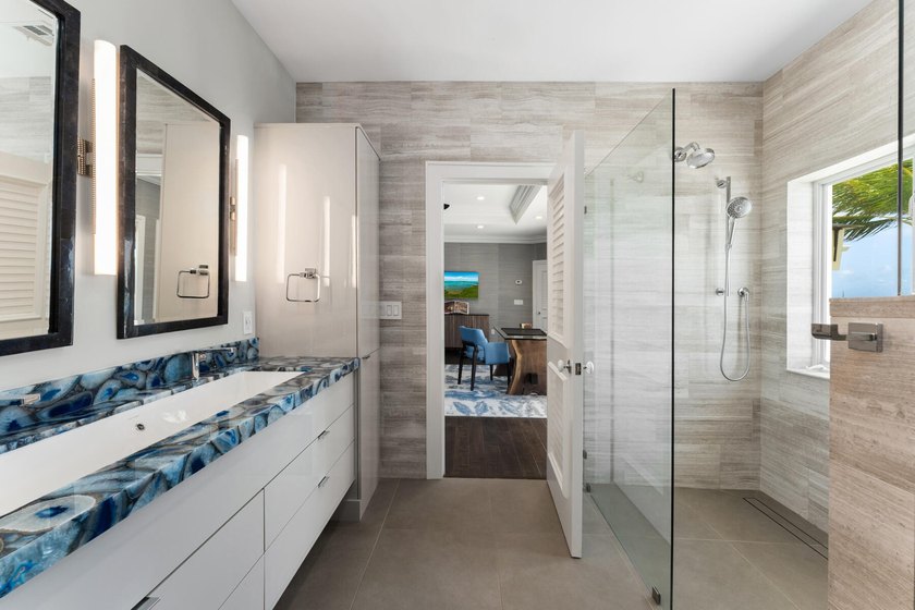 Where the essence of the Florida Keys meets refined coastal - photo 50