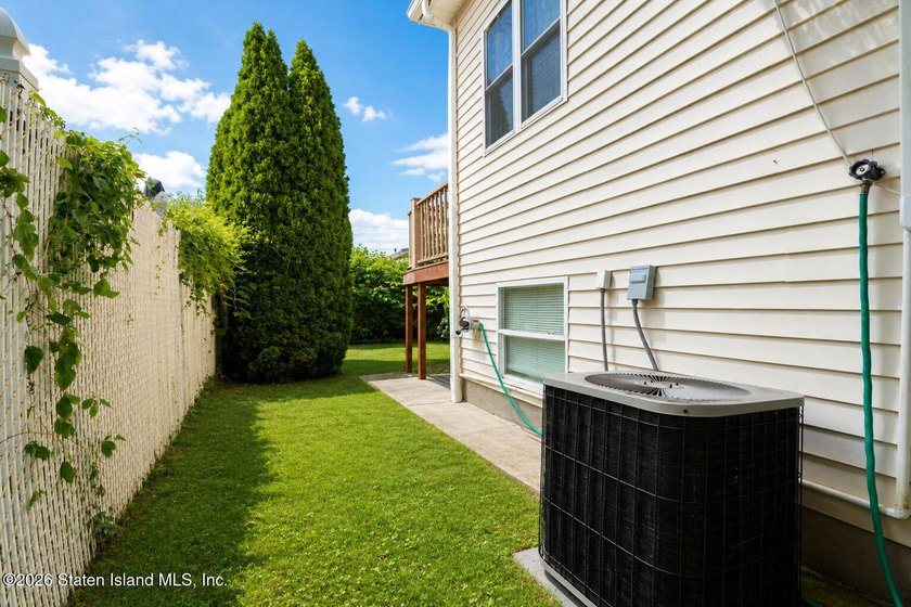 Welcome to this beautiful home in the highly desirable Old Town - photo 4