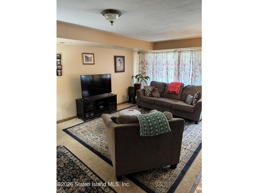 Don't miss this incredible opportunity to own a beautifully - photo 3