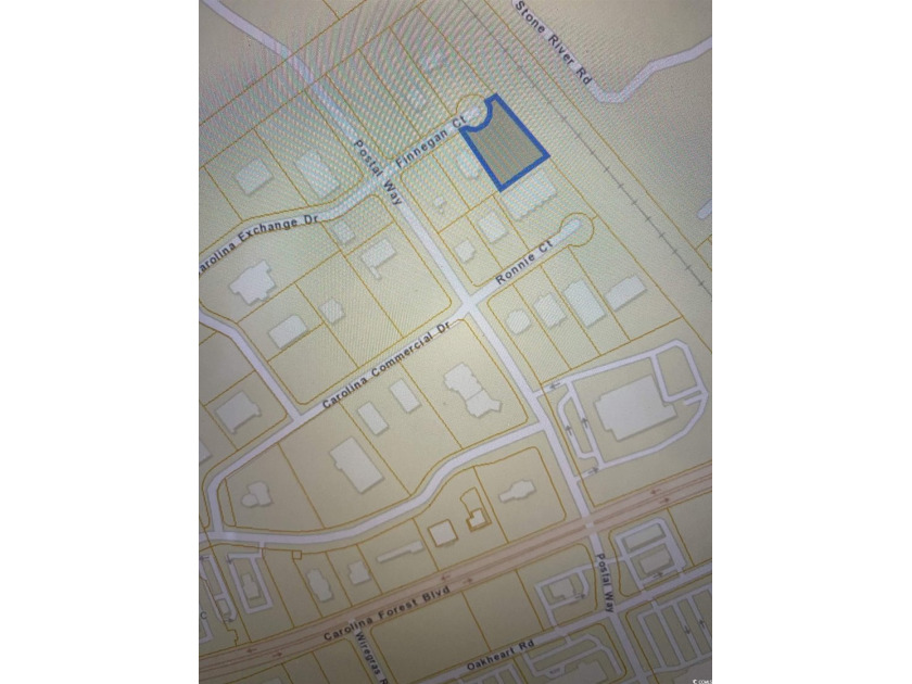 LOCATED NEXT TO NUMEROUS MEDICAL FACILITIES AND OFFICES. A - photo 4