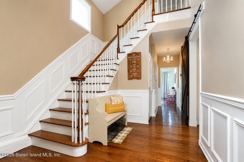 Located in the heart of Pleasant Plains, this beautifully - photo 6