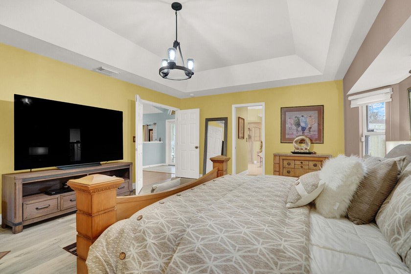 Meticulously Maintained Single-Family Home In Port St. Lucie - photo 29