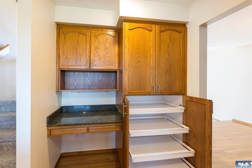 Beautifully appointed and thoughtfully upgraded, this Northwest - photo 31
