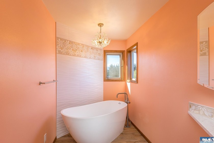 Beautifully appointed and thoughtfully upgraded, this Northwest - photo 39