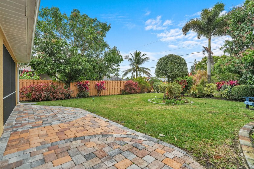 Meticulously Maintained Single-Family Home In Port St. Lucie - photo 45