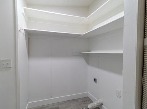 See this gorgeous multi-section home in a desirable park today! - photo 5