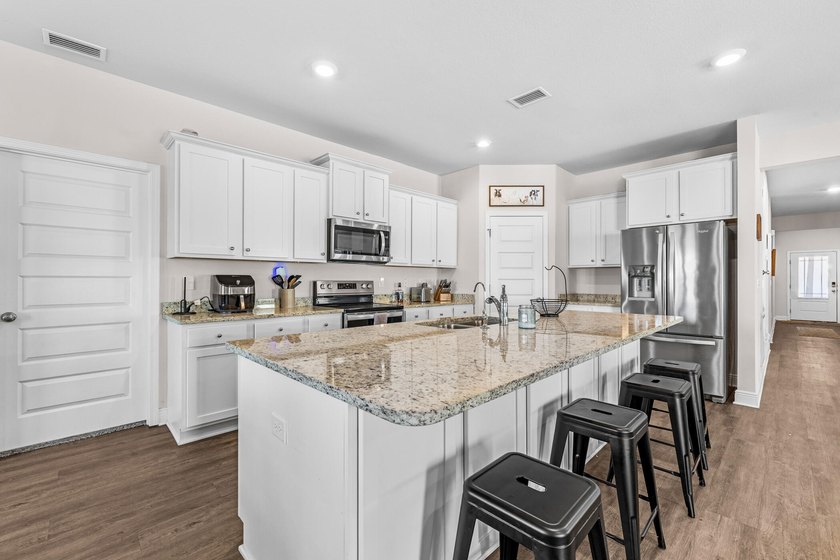 7 Minutes to Tyndall AFB! Seller is offering $5,000 toward buyer - photo 8