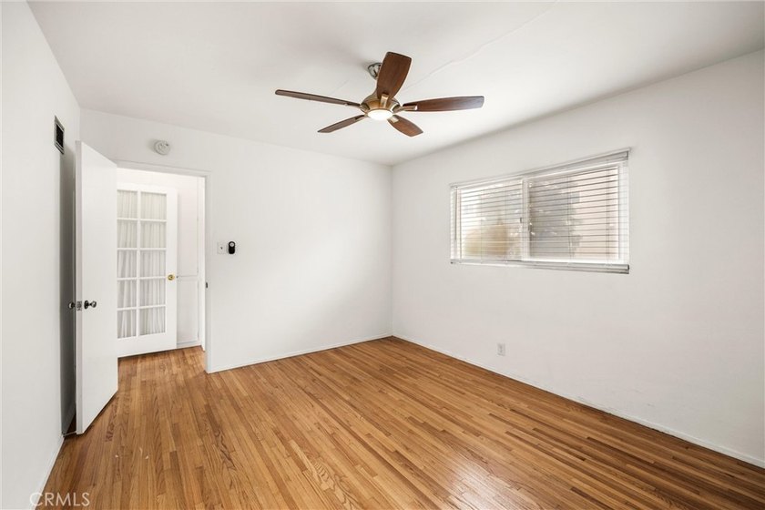 Welcome to coastal living in the heart of Long Beach! This - photo 21