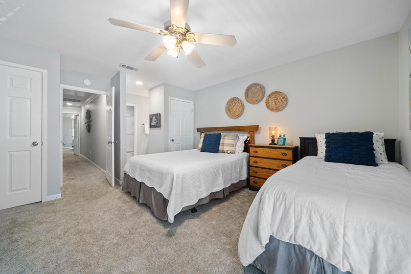 Welcome to your dream coastal retreat in the heart of the - photo 31