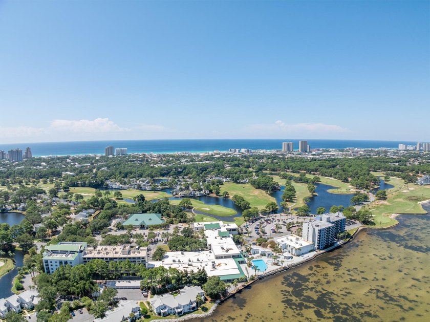 Welcome to your dream coastal retreat in the heart of the - photo 45
