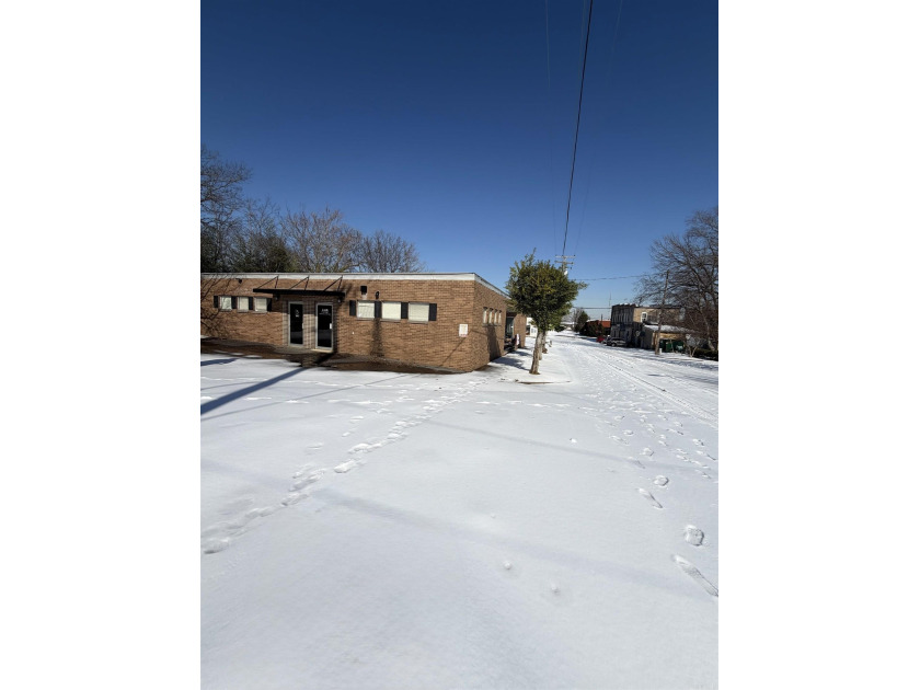 Position your business in the heart of Downtown Little Rock with - photo 4