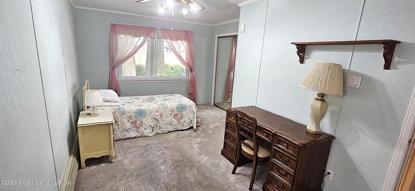 Pride of ownership shines throughout this lovingly maintained - photo 4