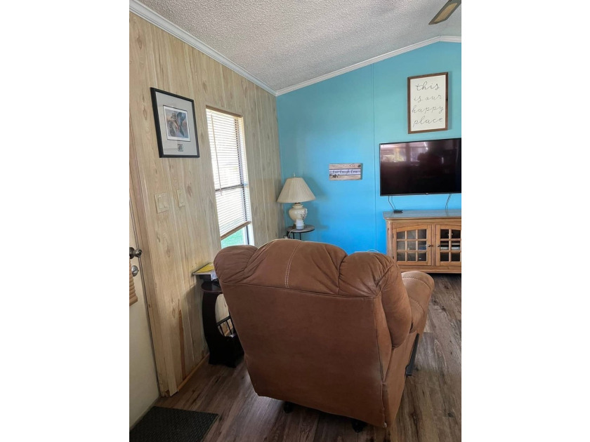 Welcome home to this charming 2-bedroom, 2-bath residence - photo 11