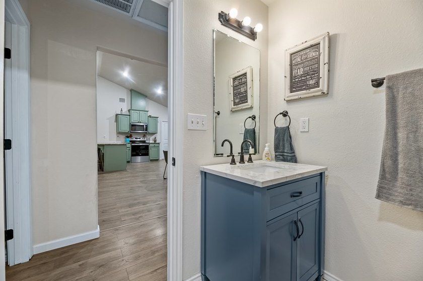 Welcome to your peaceful retreat in Rockport! This 2019-built - photo 12