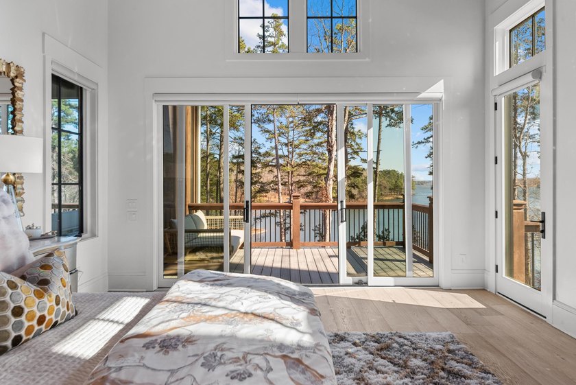 A NEWER CUSTOM LAKEFRONT ESTATE DEFINED BY EXCEPTIONAL - photo 29