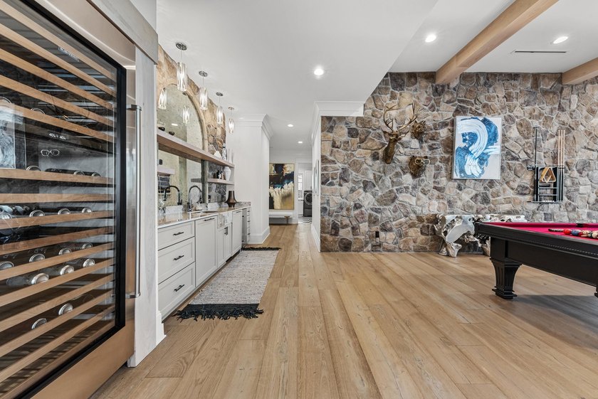 A NEWER CUSTOM LAKEFRONT ESTATE DEFINED BY EXCEPTIONAL - photo 49