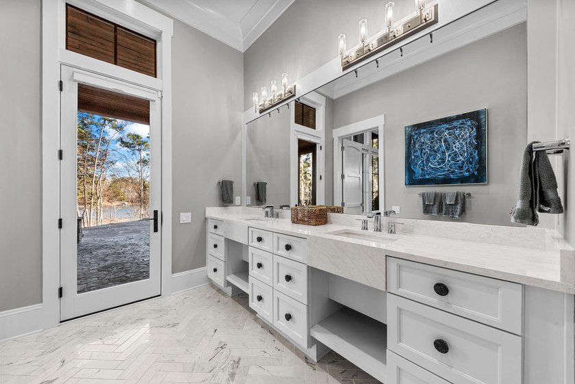 A NEWER CUSTOM LAKEFRONT ESTATE DEFINED BY EXCEPTIONAL - photo 54