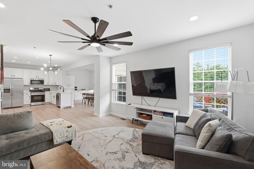 Set on a spacious homesite in the established Gallahan community - photo 2