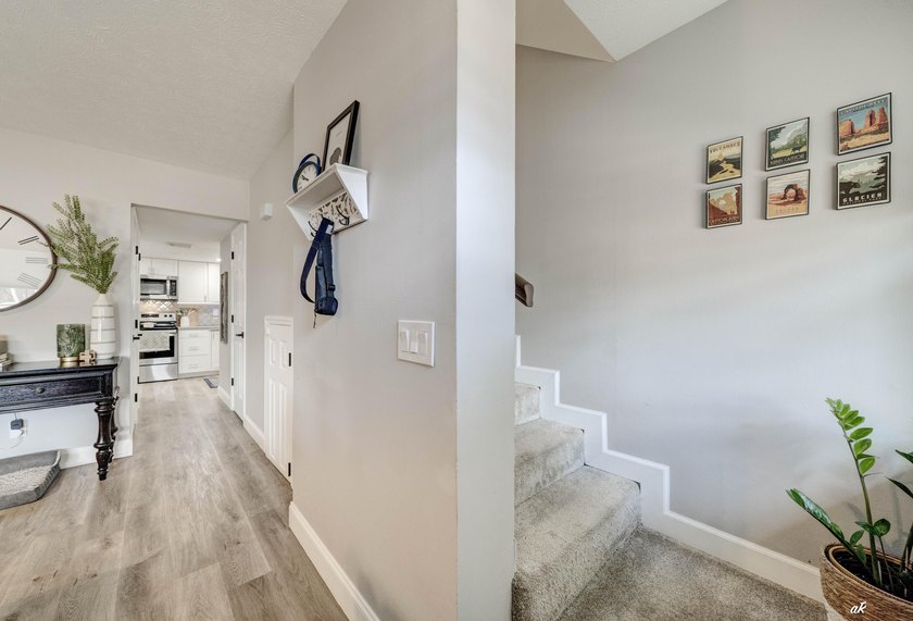 Welcome to 545 Palermo! This charming 3-bedroom, 2.5-bath - photo 3