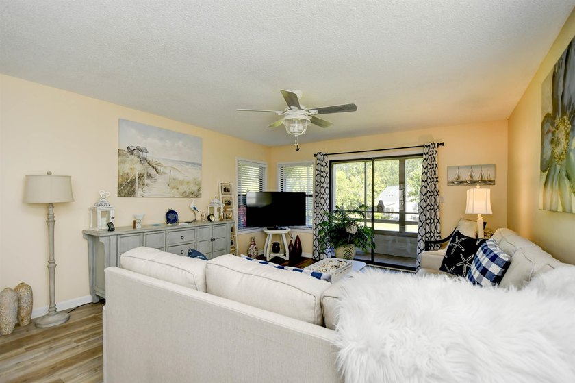 Welcome to your perfect coastal retreat in the highly - photo 9