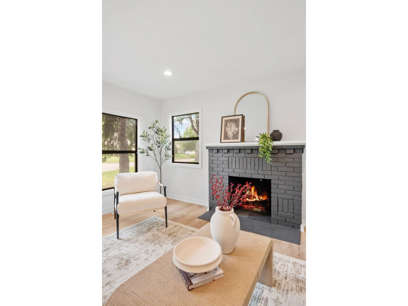 Welcome to this stunning Richfield home that has been completely - photo 9