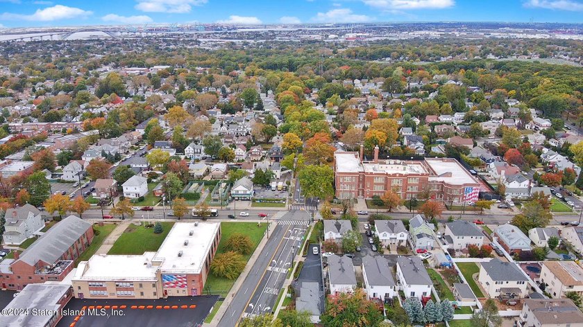 Welcome to 301 Slosson Ave, this is a great opportunity to own a - photo 8