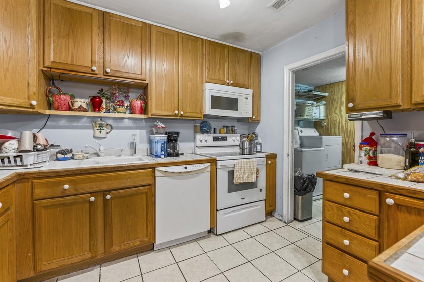 Tucked away in the highly desirable Rosewood community, this - photo 7