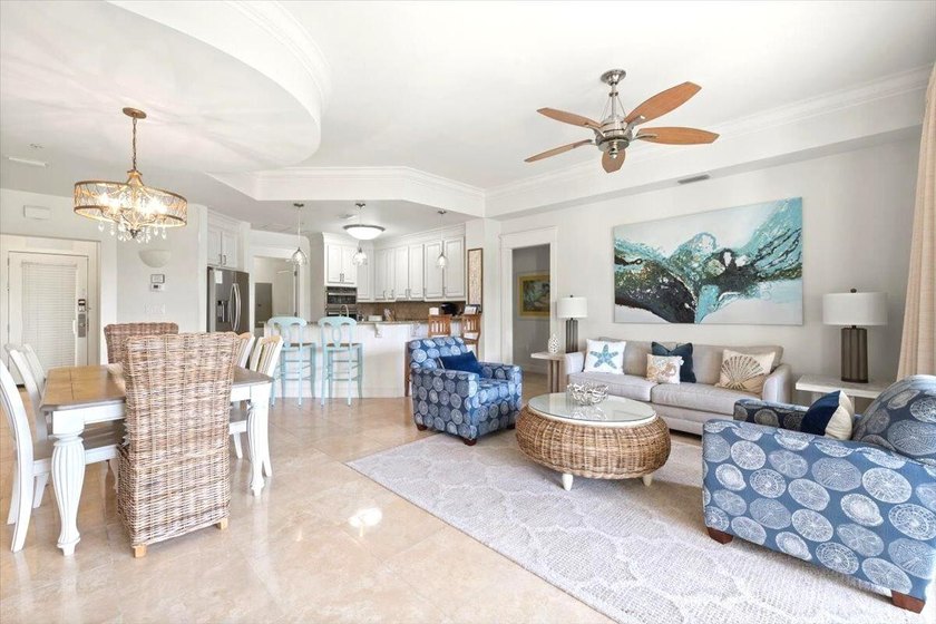 Beachside Sandestin living at its best! This walk-in level - photo 9