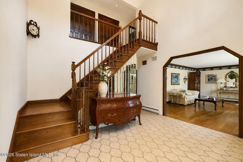 Rare opportunity to unlock approximately 500,000 in potential - photo 4