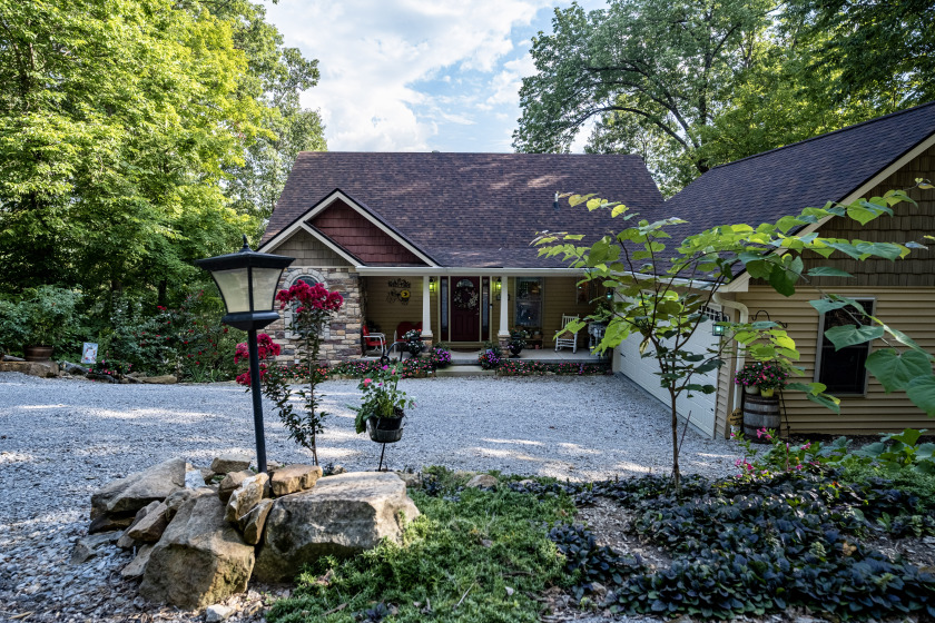 525 N Riverbend Rd, Leitchfield, KY 42754, 3096041