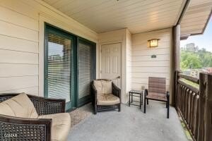 ATTENTION INVESTORS!!! OPPORTUNITY TO BUY THREE CONDOS FROM THE - photo 24
