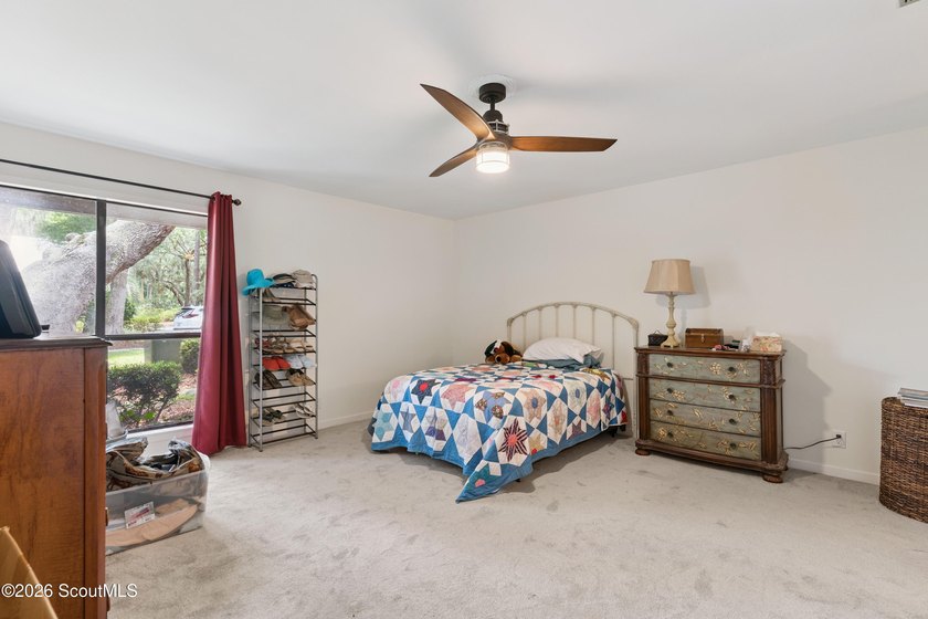 Easy island living in this charming 2-bedroom, 1-bath end-unit - photo 11