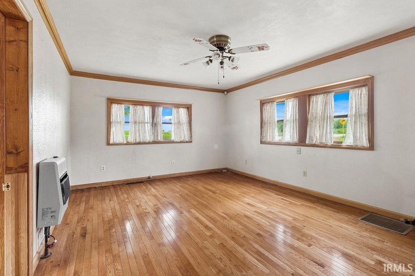 Situated on 1.28 acres in a country setting, this 3-bedroom - photo 11